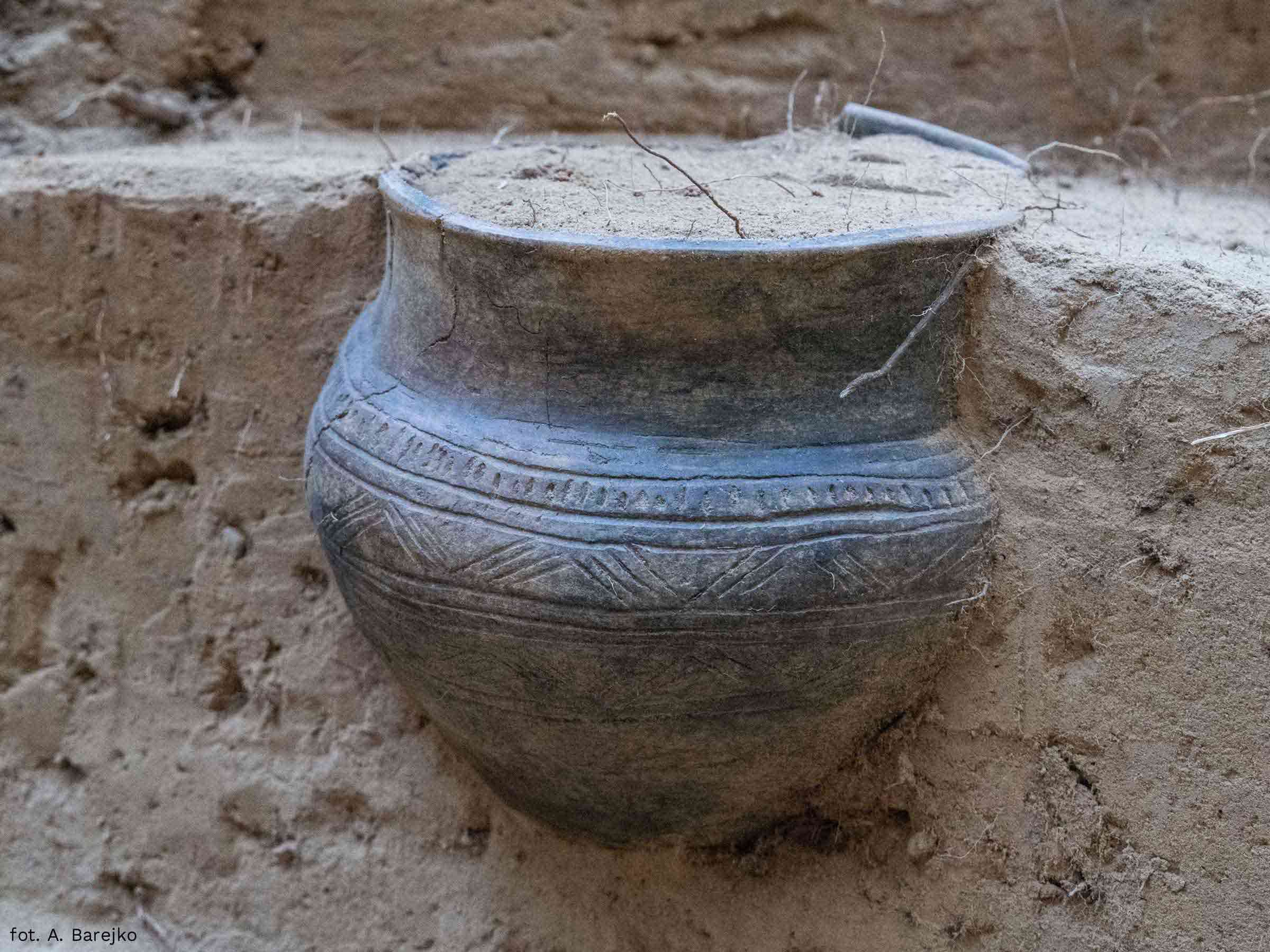 artystyczne detale w nagrobkach